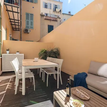 Gubernatis - Beautiful Duplex With Terrace